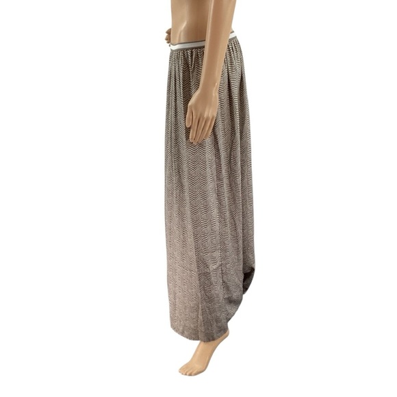 Old Navy Khaki Combo Chevron Dot Maxi Skirt Elastic Waist Size M - Picture 4 of 7